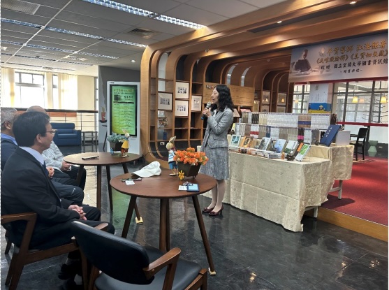 正覺教育基金會贈書典禮